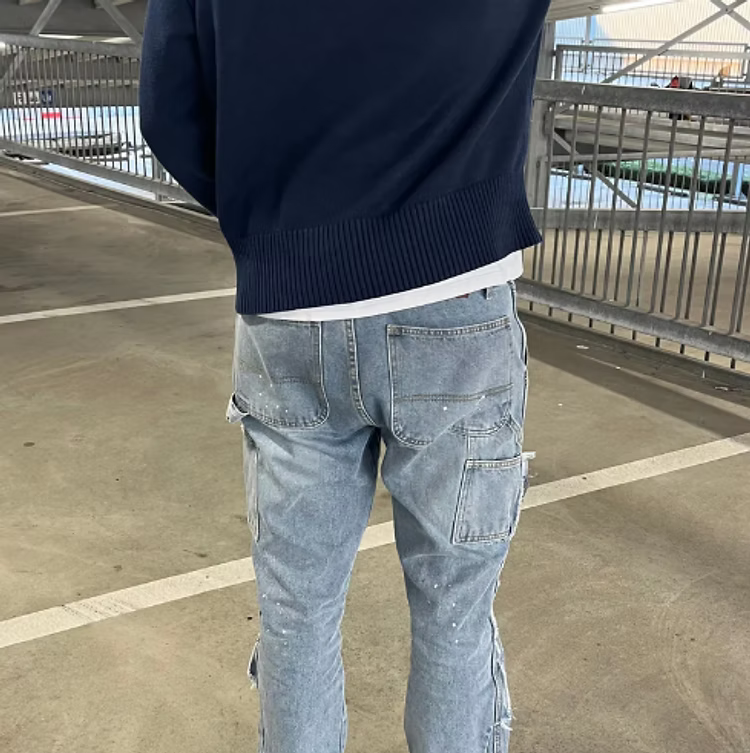 Seven Petals Heart Sweater