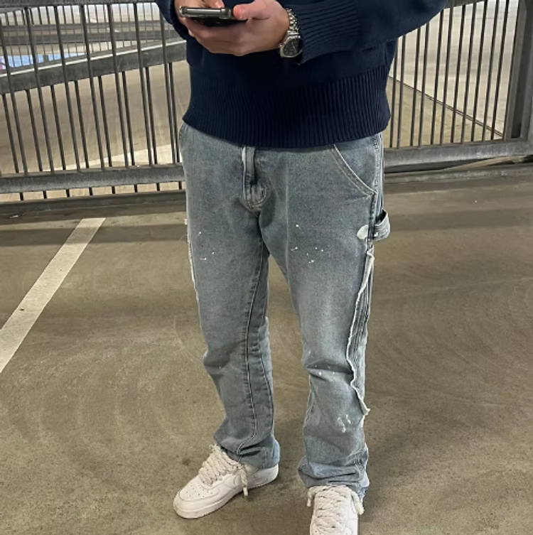 Seven Petals Heart Sweater